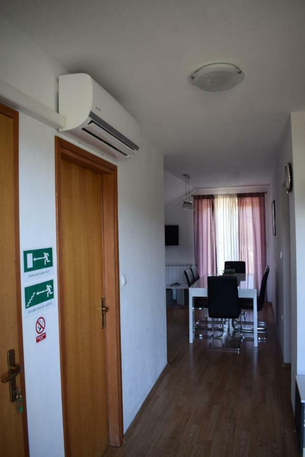 Apartment Silvia 斯诺基 外观 照片